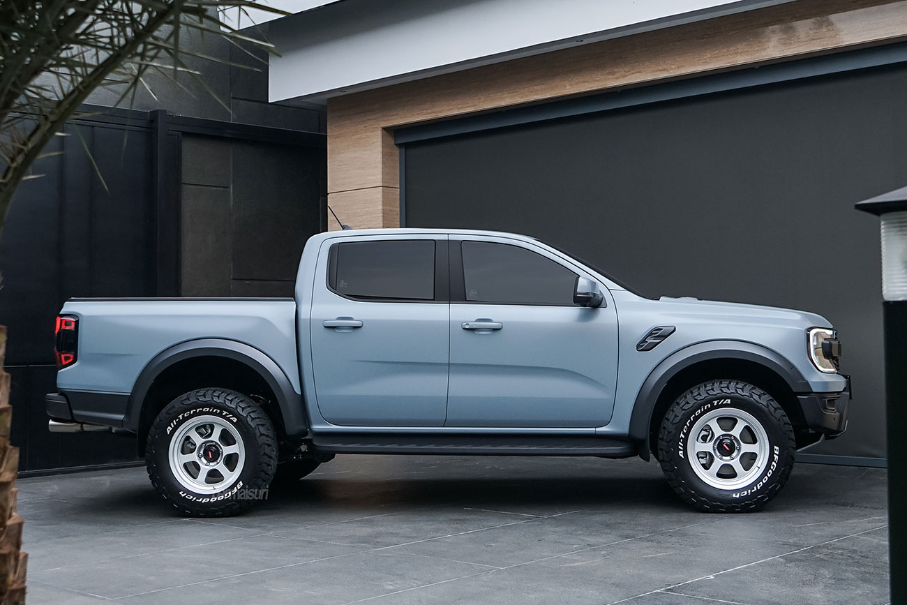 Permaisuri | Rays Volk Racing TE37XT M-Spec with Ford Ranger