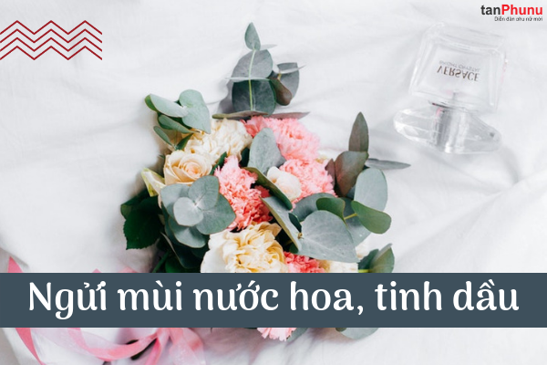 Ngửi mùi nước hoa.png