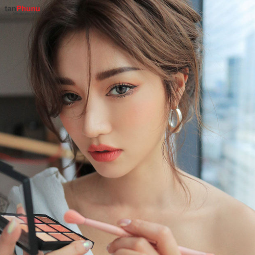 phấn mắt.png