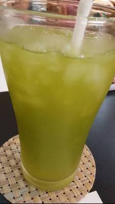 ชาเขียวเย็น ที่ ร้านอาหาร Neta Sushi ชาเขียวเย็น ที่ ร้านอาหาร Neta Sushi