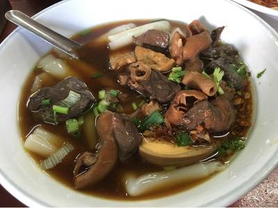 ก๋วยจั๊บ ที่ ร้านอาหาร ยกเข่ง