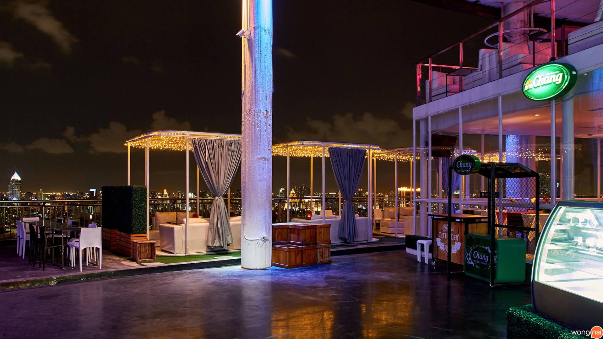 ร้าน CLOUD 47 Rooftop Bar & Bistro (คลาวด์ 47) United Center Silom