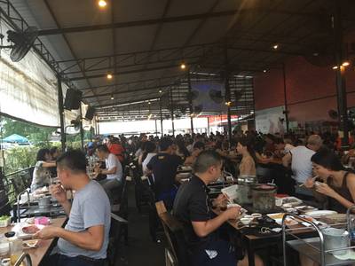 ร้านอาหาร Best Beef Sukhumvit BEST BEEF Sukhumvit