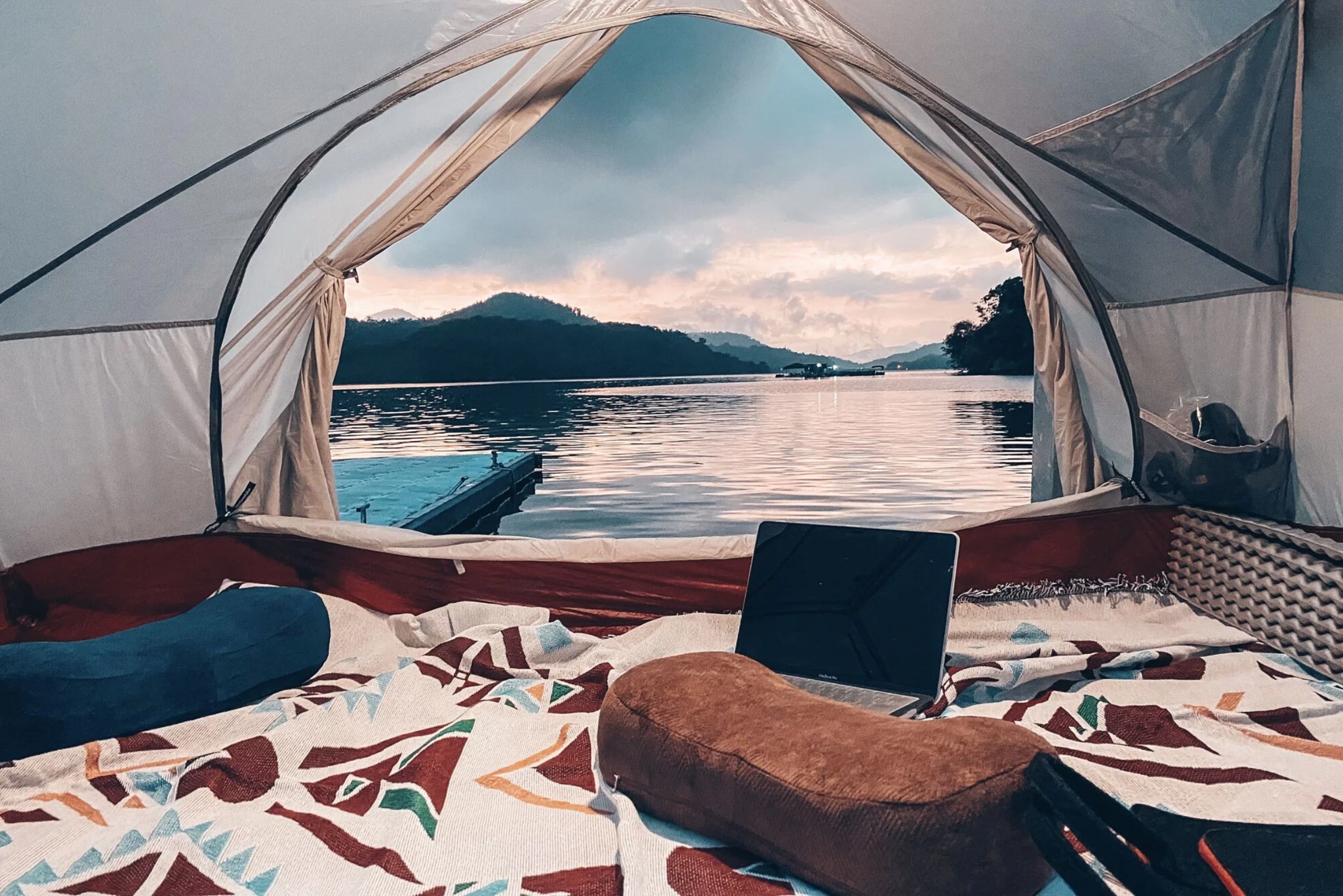 體驗 秘境sup 湖面露營 兩天一夜 設計館travel Wild 荒野旅人深度旅遊 Pinkoi