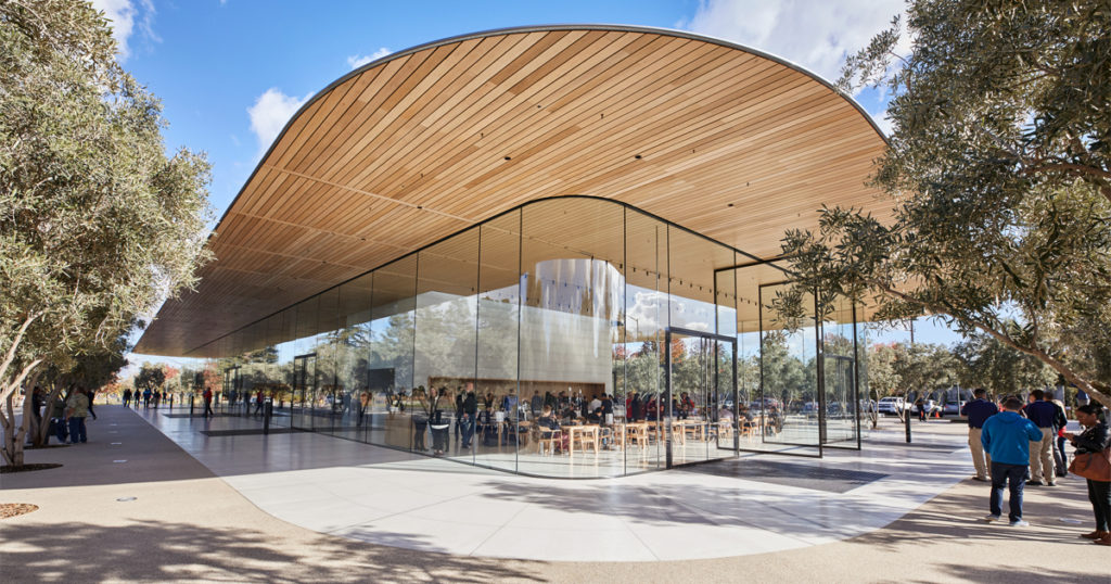 Apple park 訪客中心。