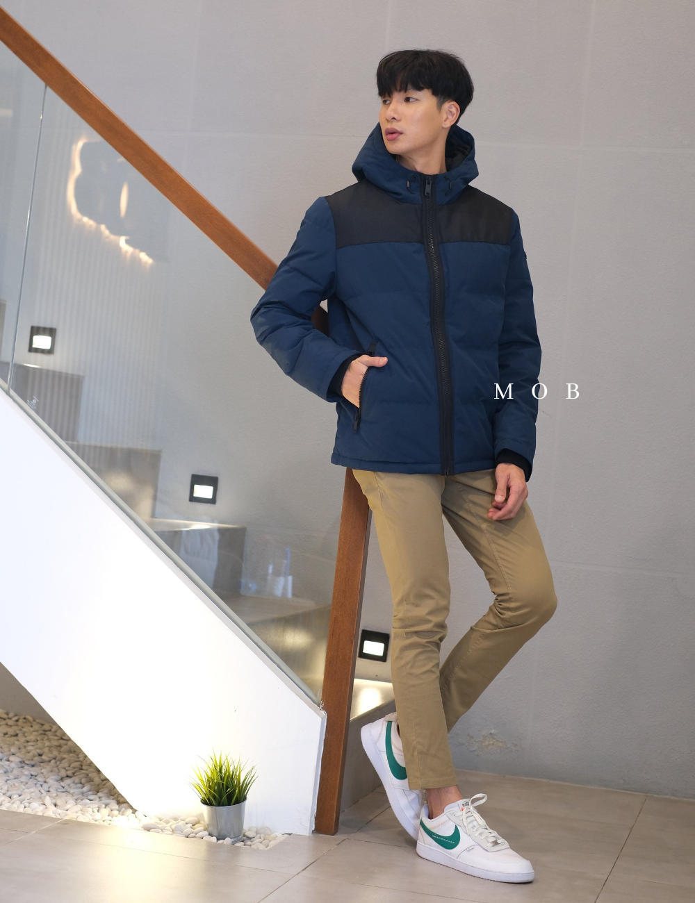MKN-M35LJ130 BLACK AKAI CROPPED PUFFER JACKET