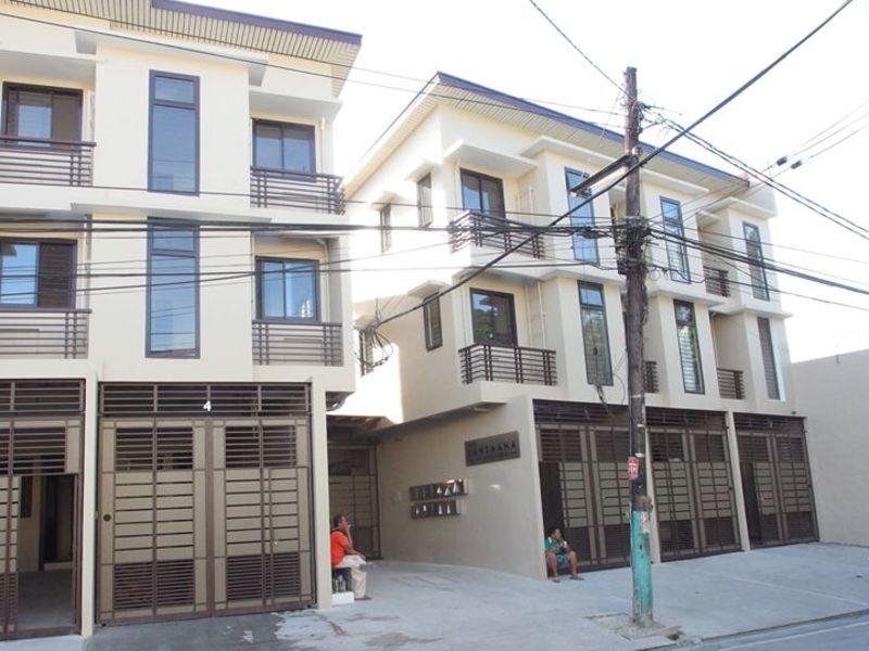 Rent to own 3 Bedroom Townhouse in Sta. Ana, Manila PostAds.ph