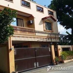 5 BR, 3 Story, House & Lot in Metrogate Subd. Sta. Rosa, Laguna | PostAds PH