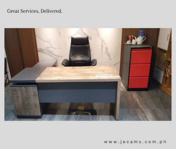 The Artistry Behind Wooden Executive Office Tables PostAds.ph