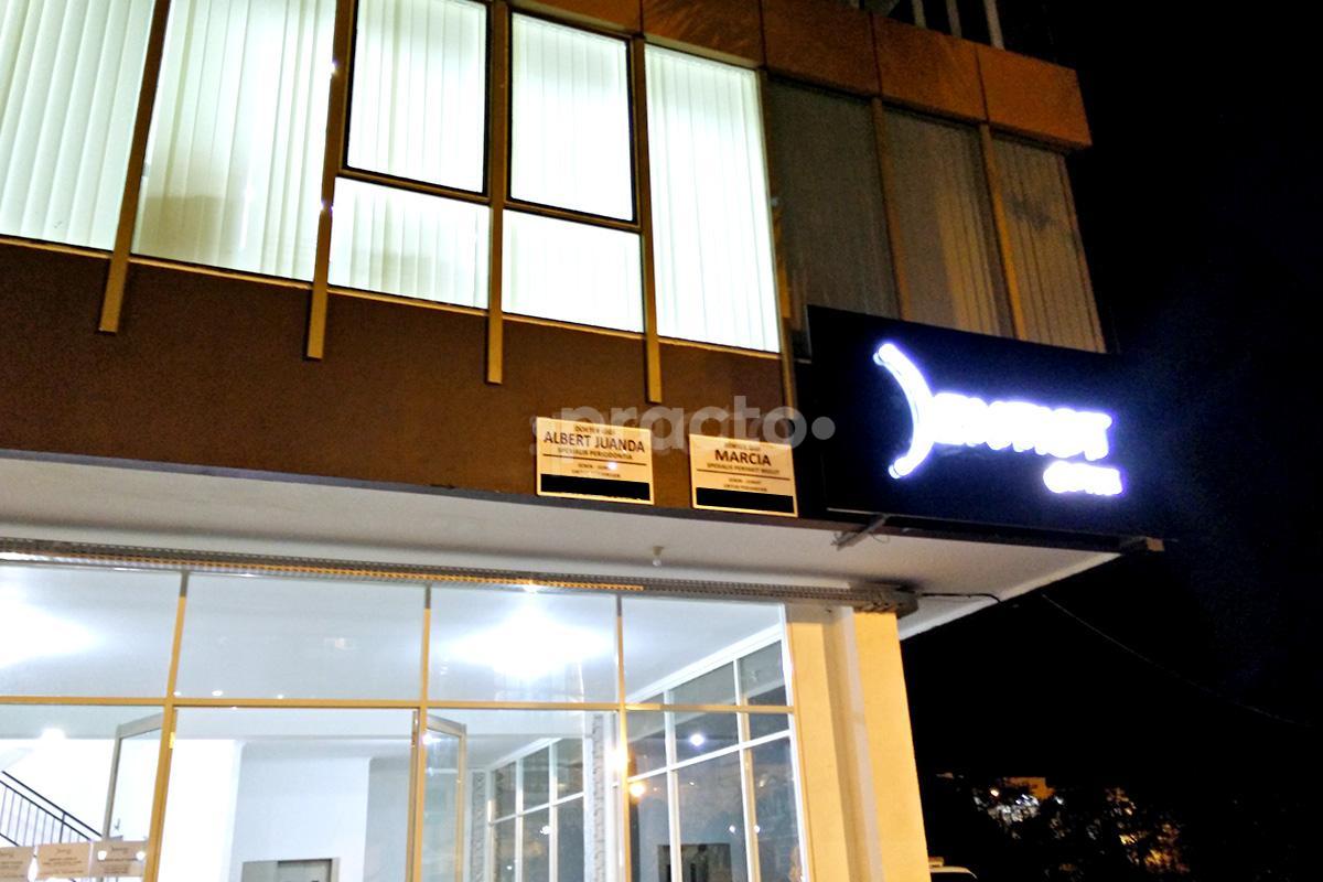 Klinik Gigi Terbaik Di Kelapa Gading East Jakarta Book