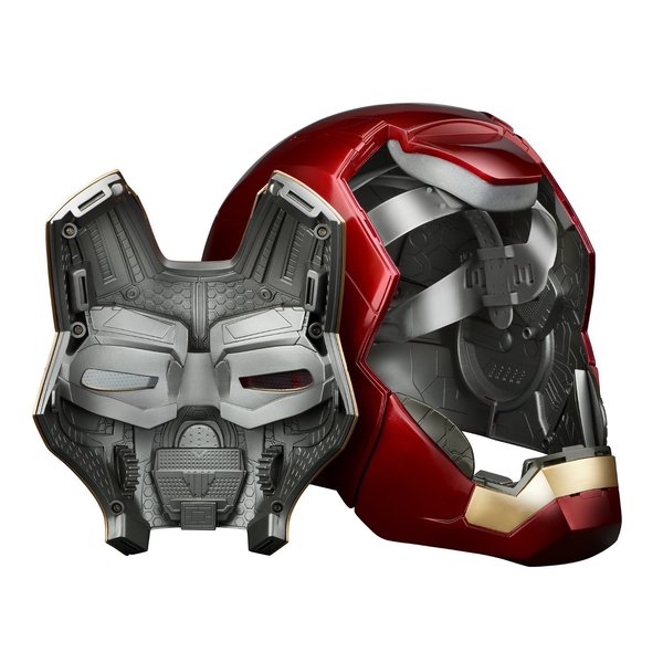 Marvel_legends_iron_man_electronic_helmet_1477743488
