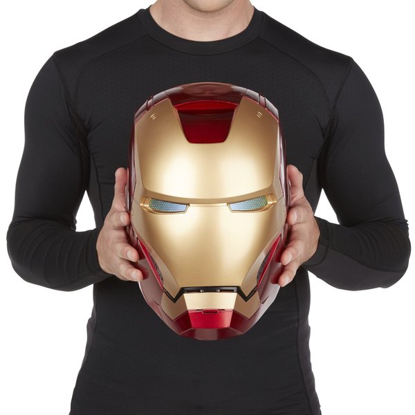 Marvel_legends_iron_man_electronic_helmet_1477743499