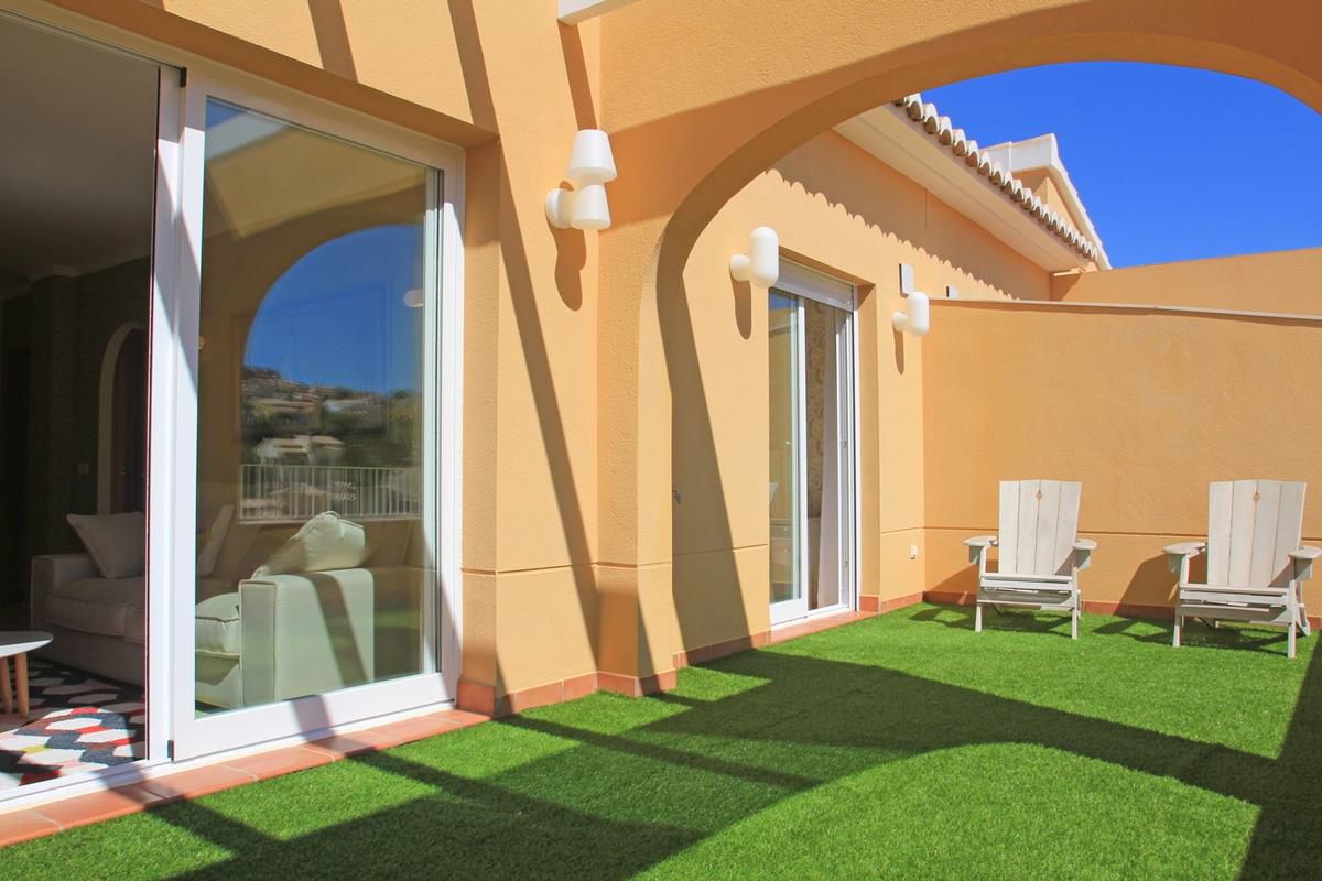 2 bedroom apartment For Sale in Cumbre Del Sol - photograph 8