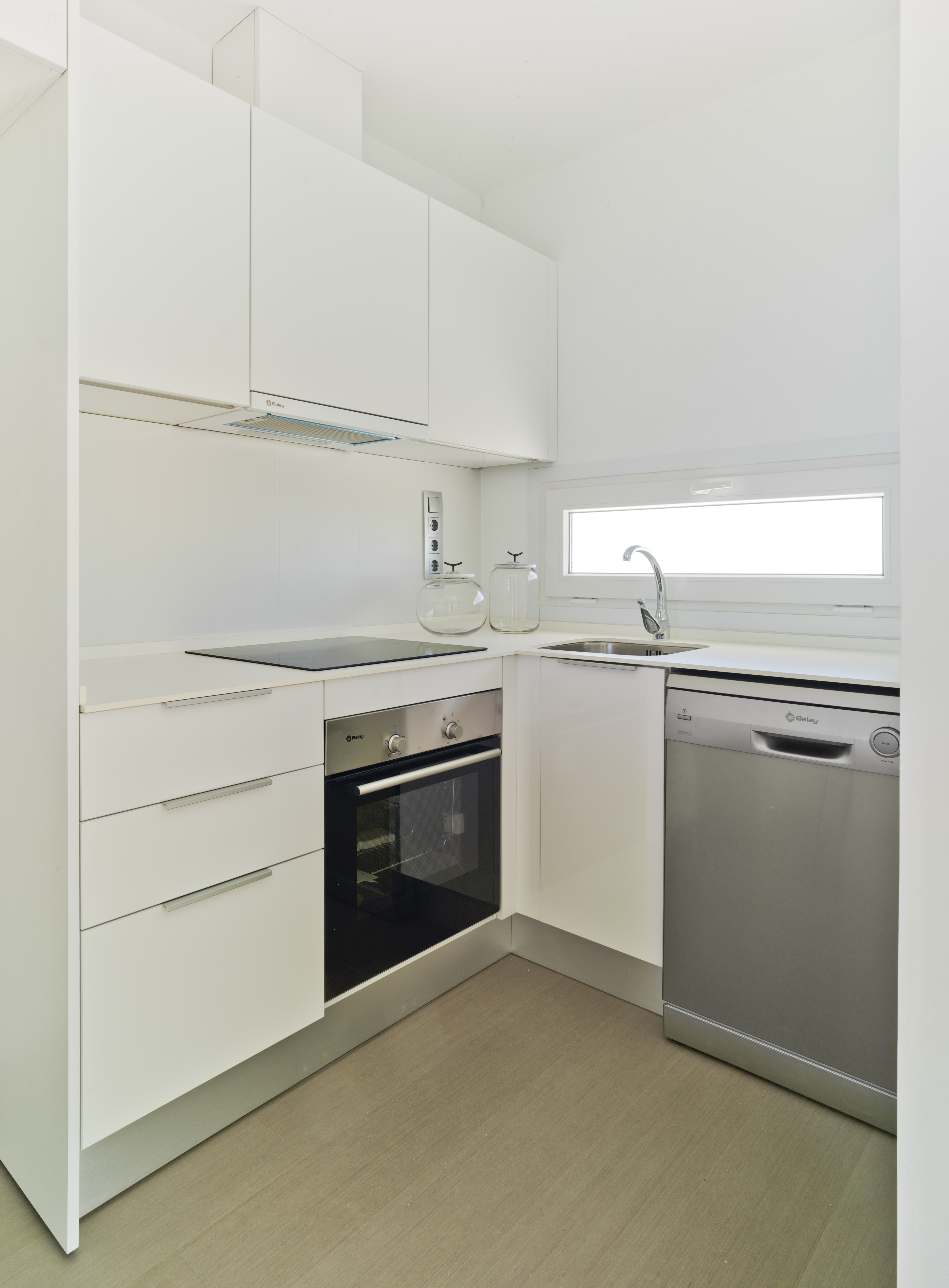 2 bedroom apartment For Sale in Roldan - photograph 5