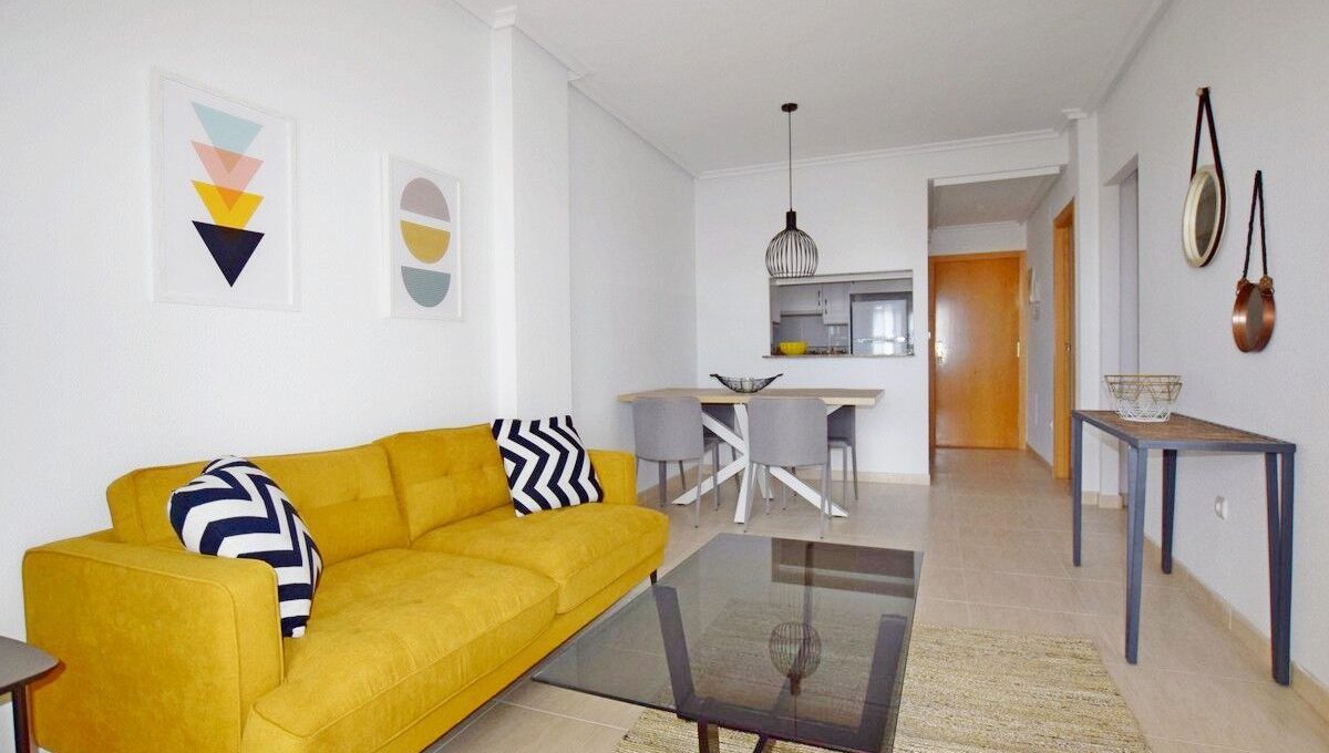2 bedroom apartment For Sale in La Mata - photograph 3
