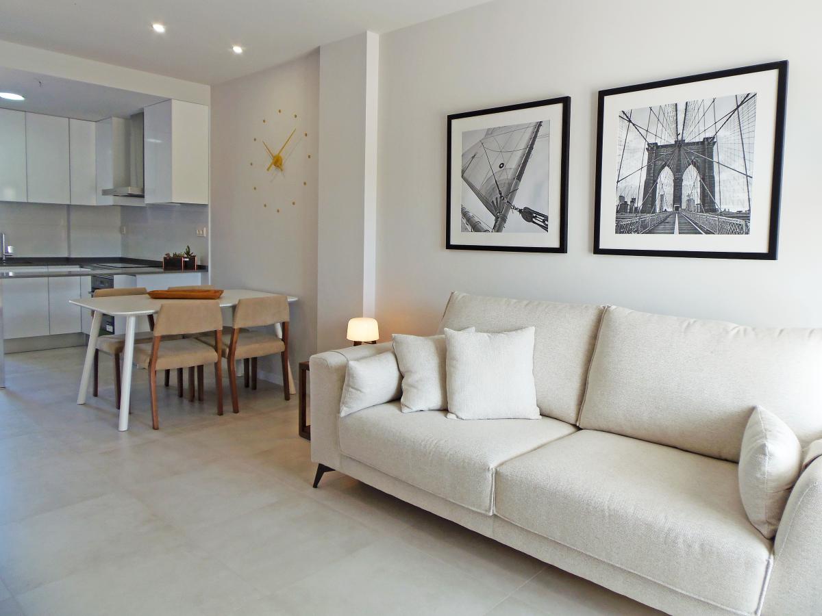3 bedroom apartment For Sale in Mil Palmeras - photograph 3