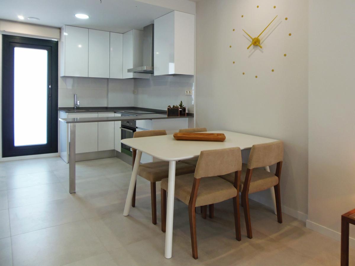 3 bedroom apartment For Sale in Mil Palmeras - photograph 4