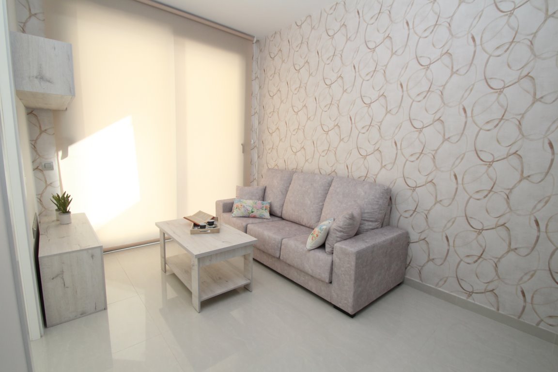 1 bedroom apartment For Sale in Torrevieja - photograph 3