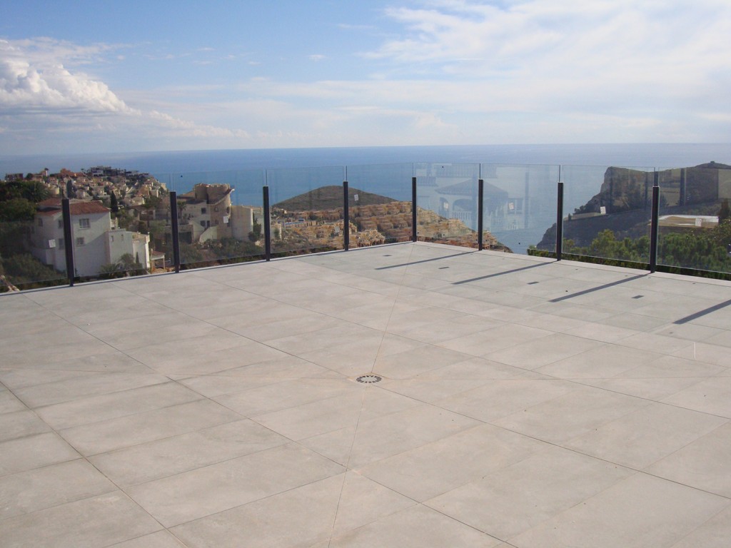 4 bedroom villa For Sale in Cumbre Del Sol - photograph 6
