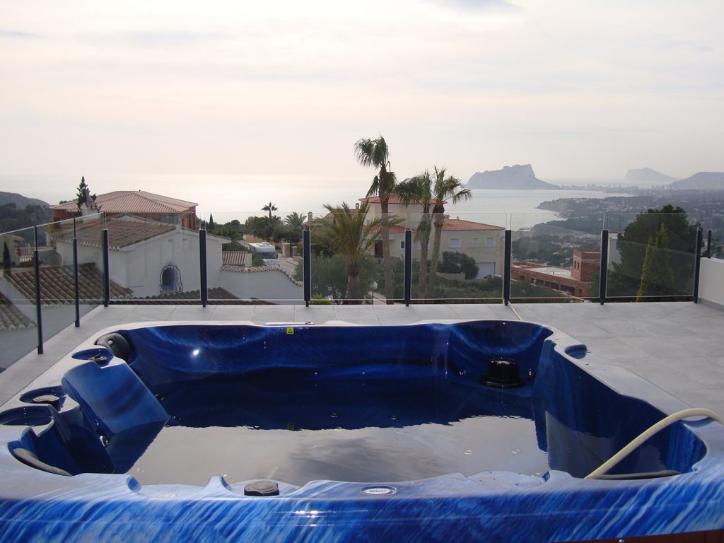 4 bedroom villa For Sale in Cumbre Del Sol - photograph 11