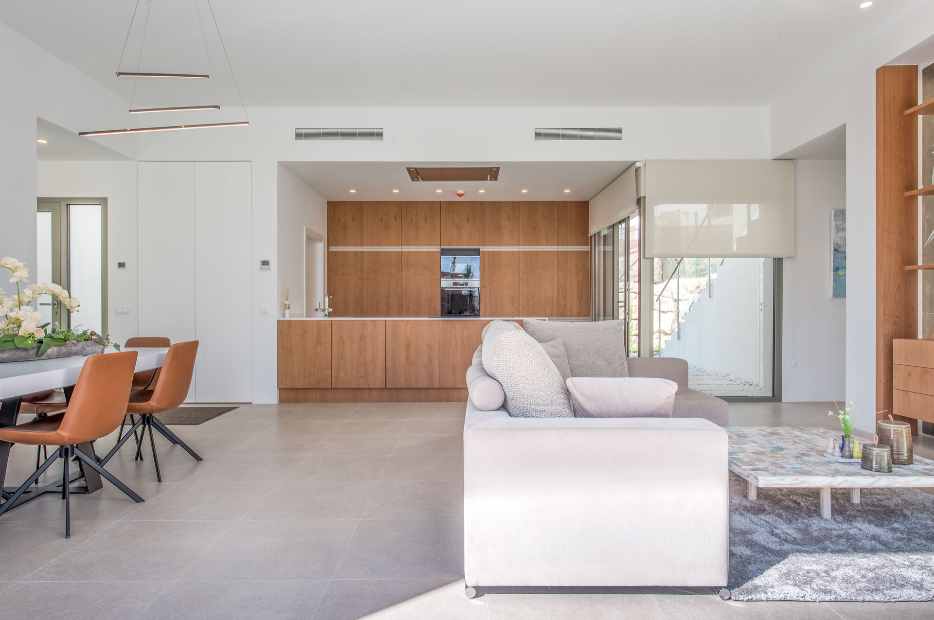 4 bedroom villa For Sale in Finestrat - photograph 2