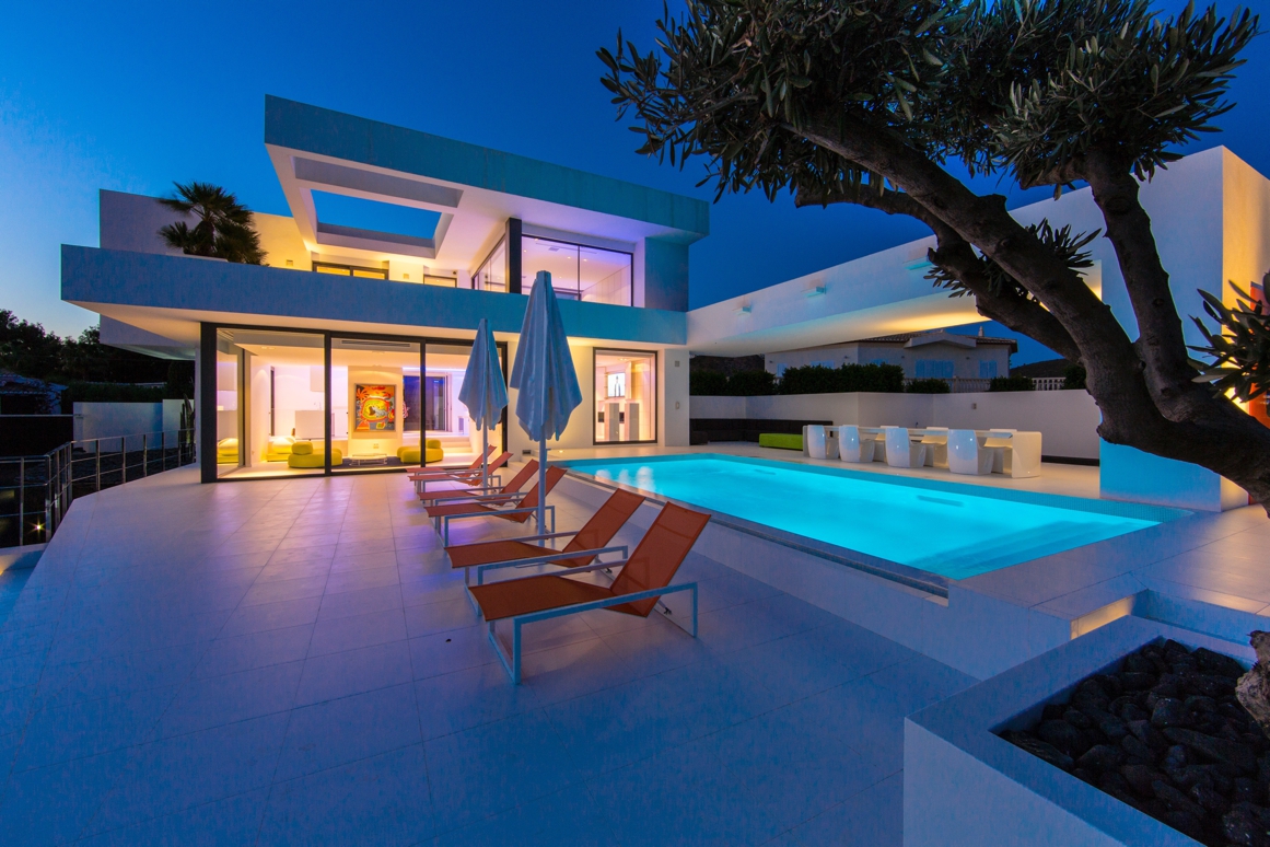 Venta. Villa en Moraria