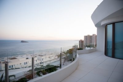 Venta. Villa en Benidorm