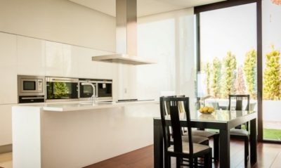Venta. Villa en Benidorm