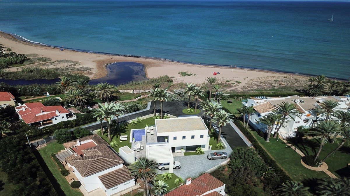 Venta. Villa en Denia