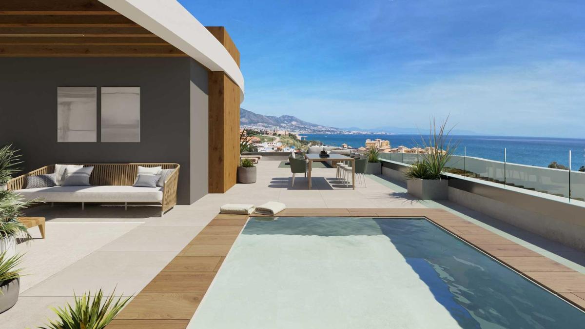 3 Bedrooms Penthouse for sale in Mijas