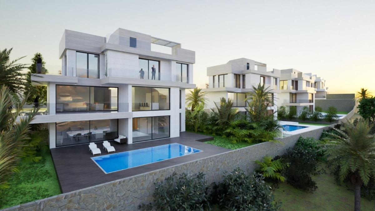 5 Bedrooms Villa for sale in Estepona