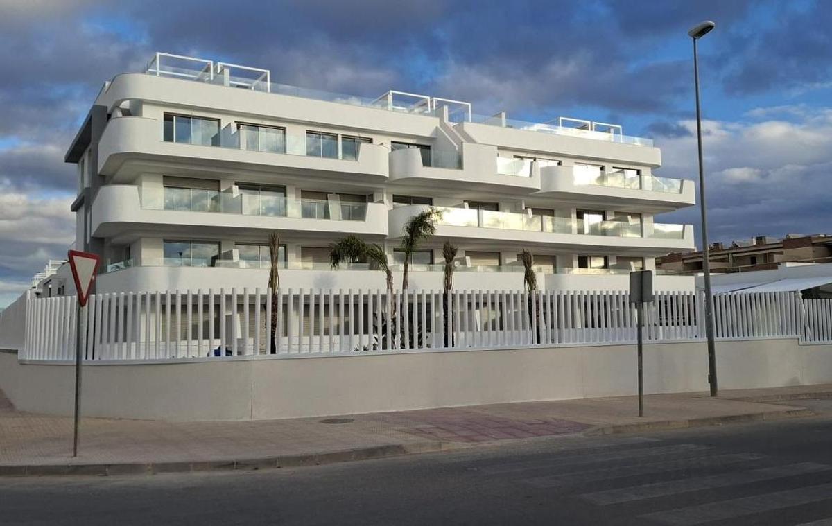2 Bedrooms Apartment for sale in Orihuela Costa