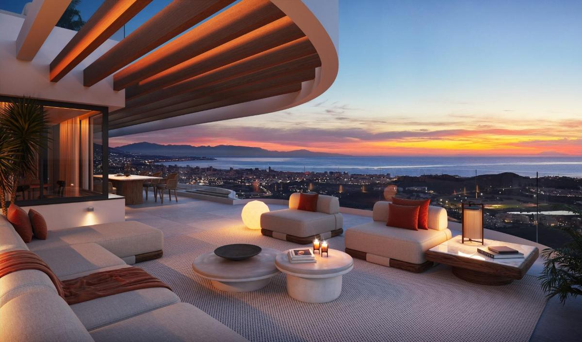 3 Bedrooms Penthouse for sale in Mijas