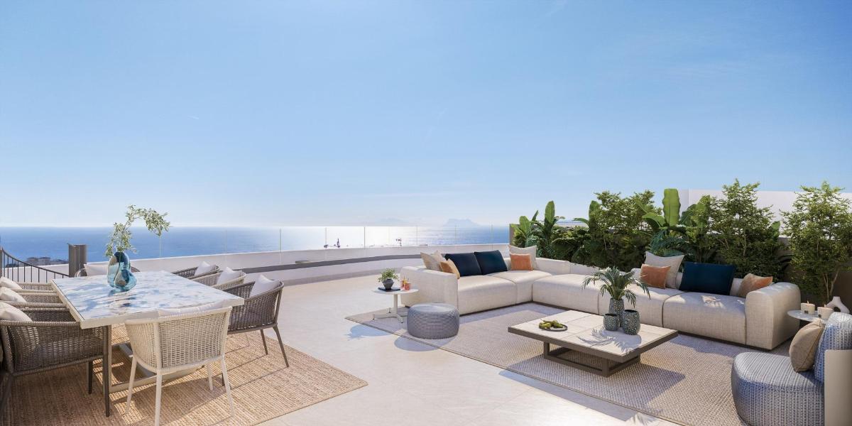3 Bedrooms Penthouse for sale in Estepona