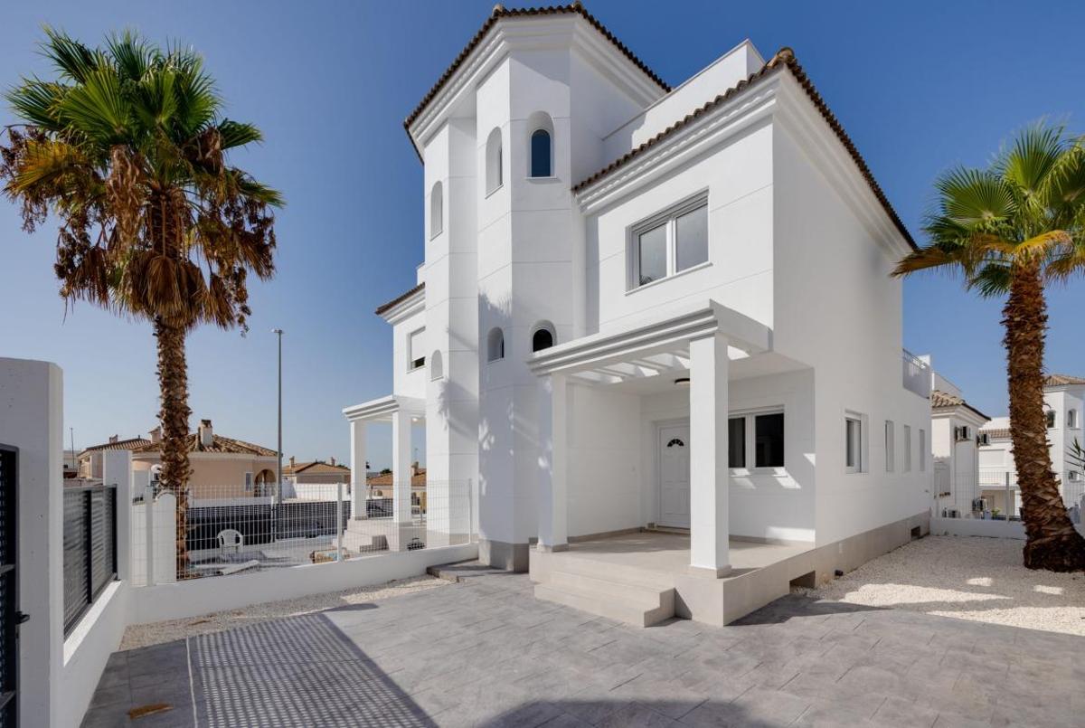 3 Bedrooms Villa for sale in San Fulgencio