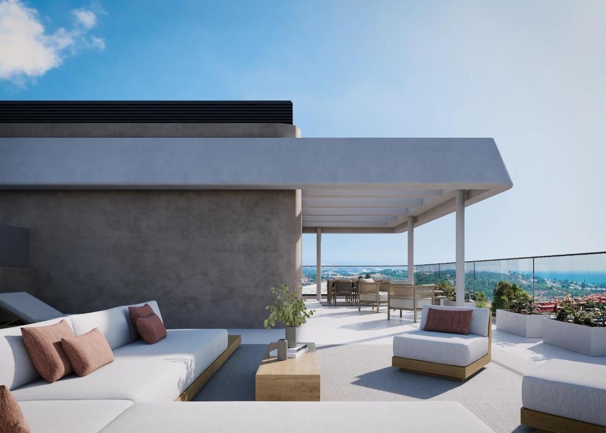 3 Bedrooms Penthouse for sale in Estepona