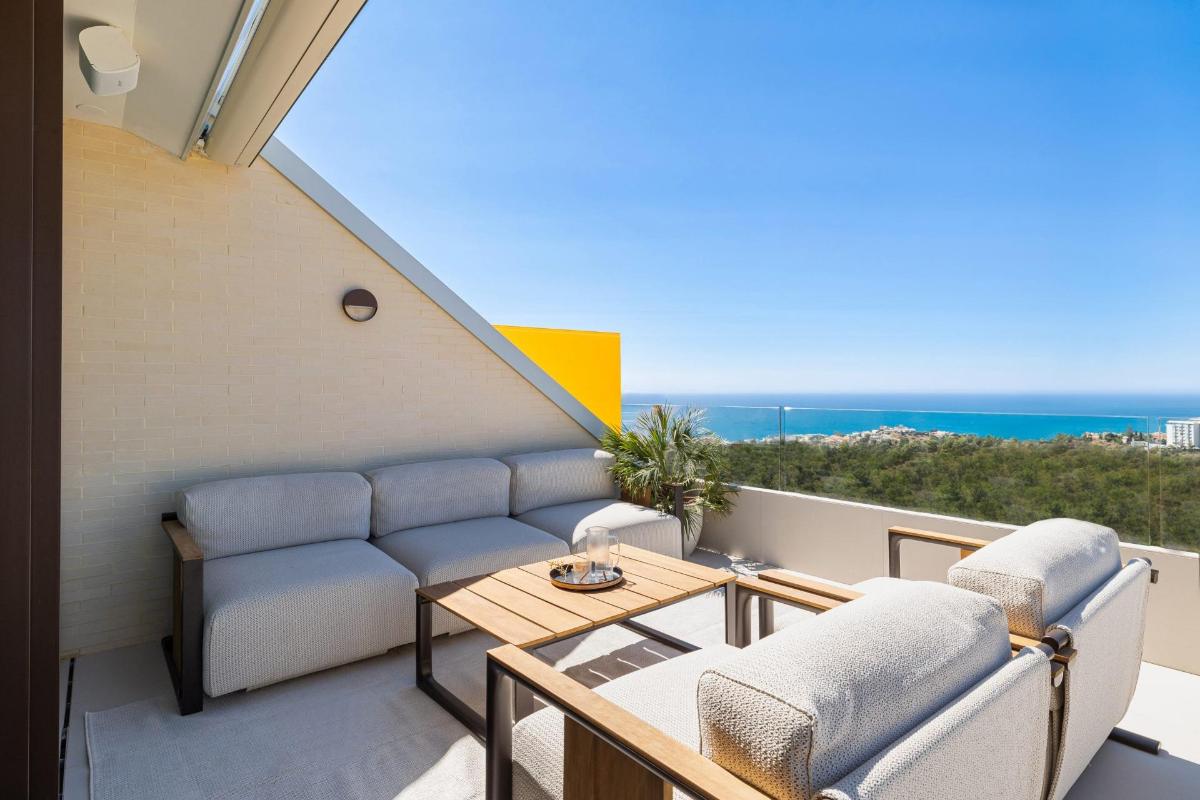 2 Bedrooms Apartment for sale in Fuengirola