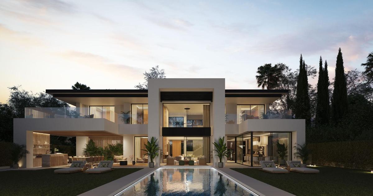 4 Bedrooms Villa for sale in Estepona