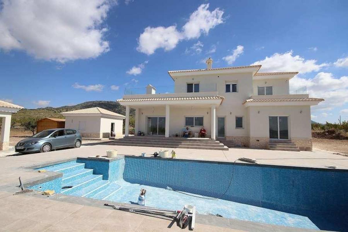 4 Bedrooms Villa for sale in Pinoso