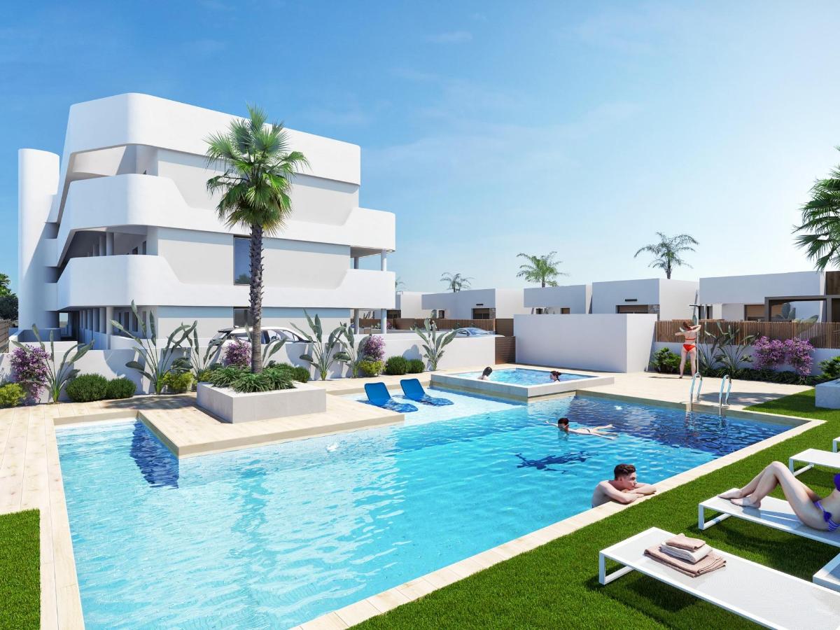 2 Bedrooms Apartment for sale in Los Alcazares