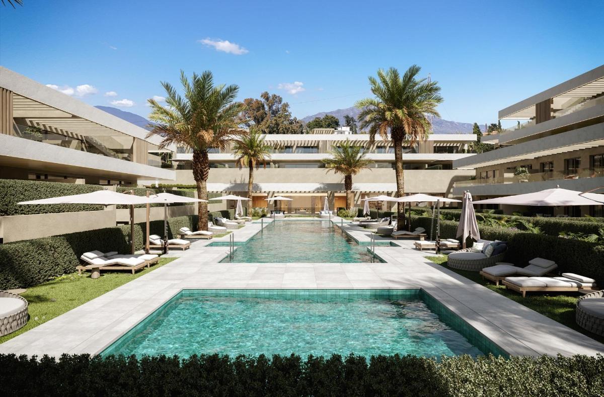 2 Bedrooms Apartment for sale in Estepona