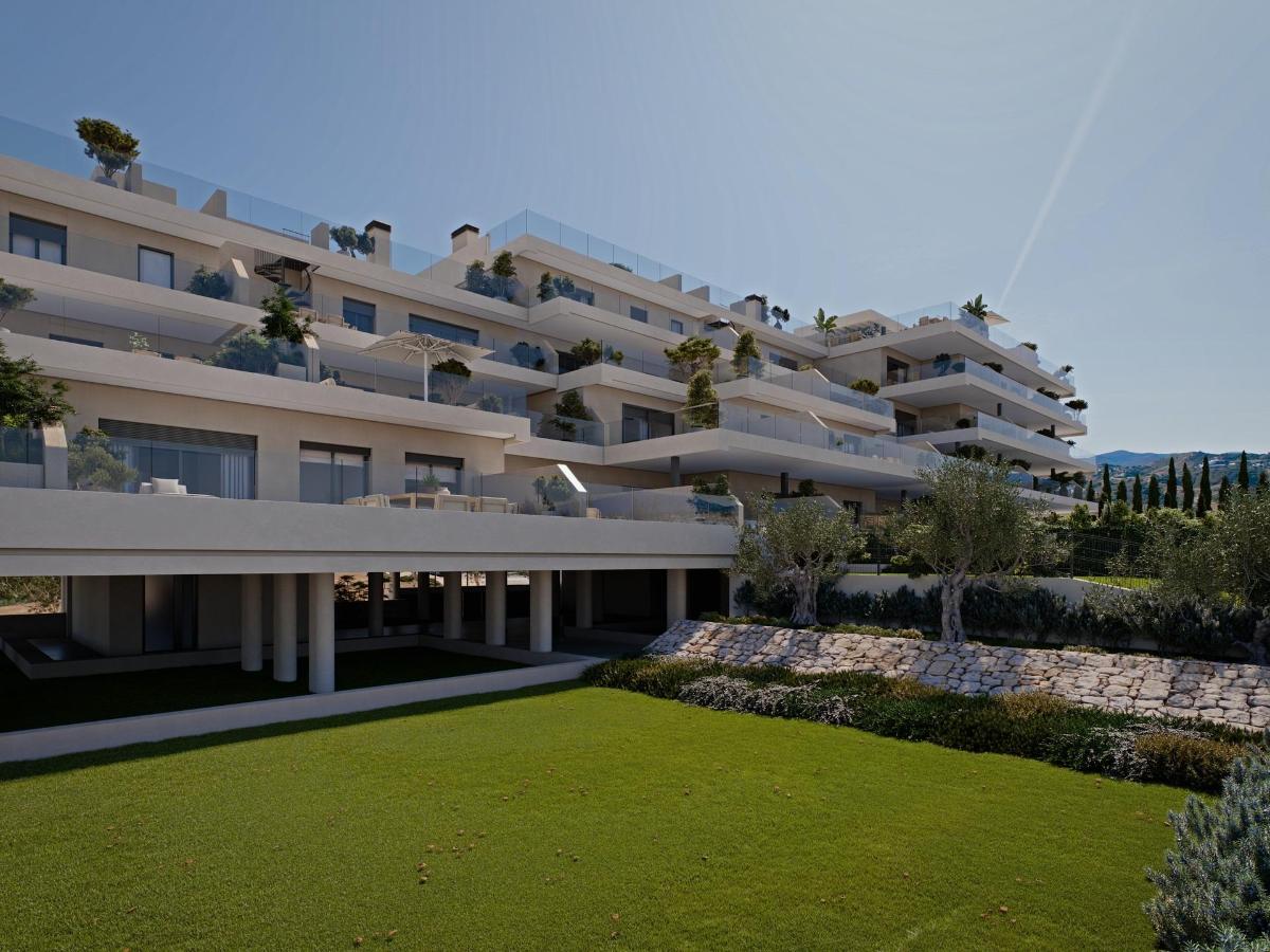 2 Bedrooms Apartment for sale in Estepona