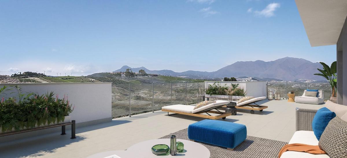 2 Bedrooms Penthouse for sale in Manilva