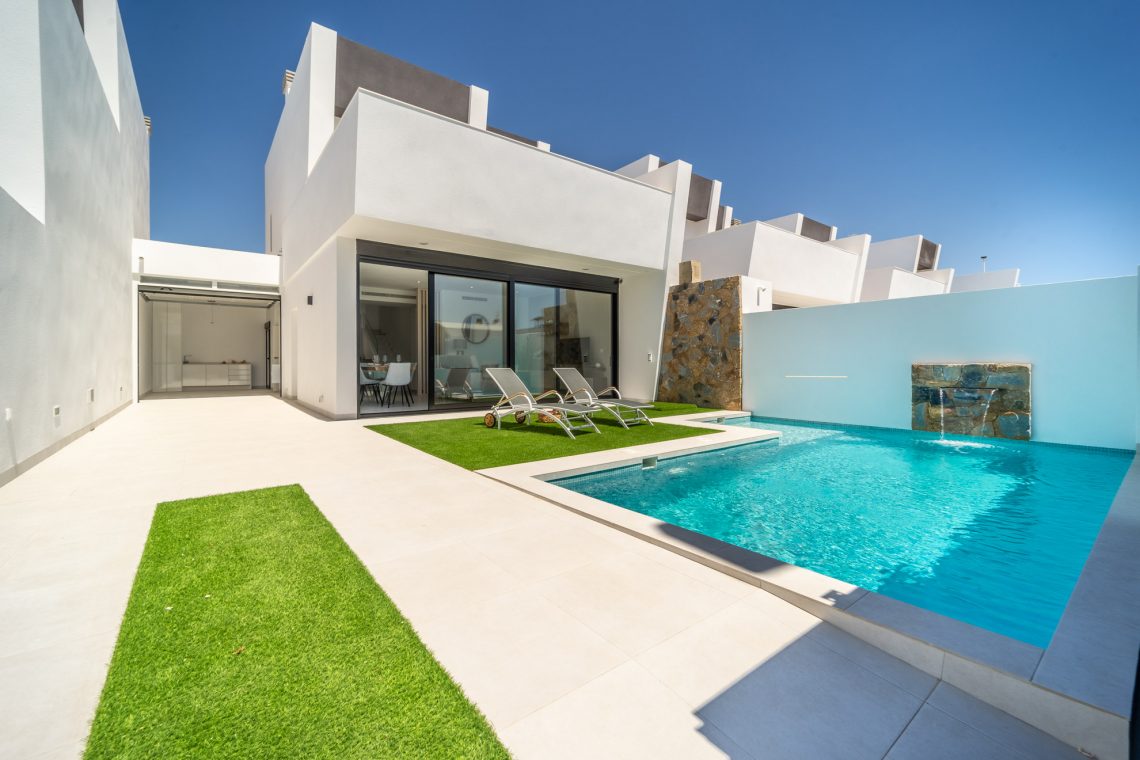 3 bedroom villa For Sale in San Pedro Del Pinatar - Main Image