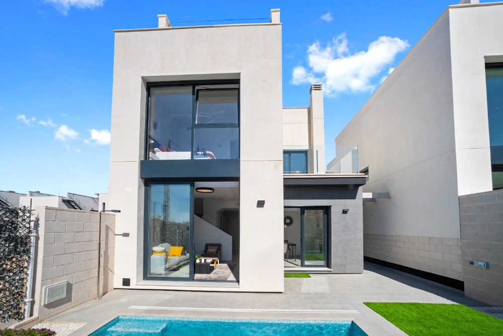 3 bedroom villa For Sale in Orihuela Costa - photograph 9