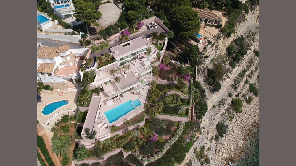4 bedroom villa For Sale in Moraira - photograph 4