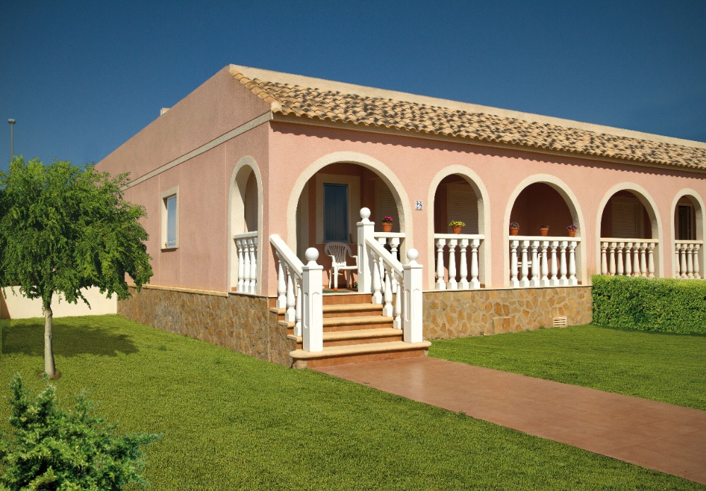 2 bedroom bungalow For Sale in Balsicas - Main Image