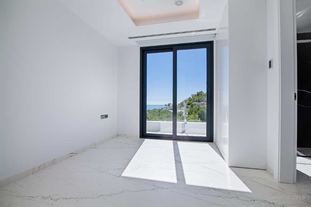 4 bedroom villa For Sale in Benissa Coast - photograph 11