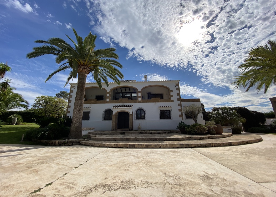 Venta. Villa en Javea