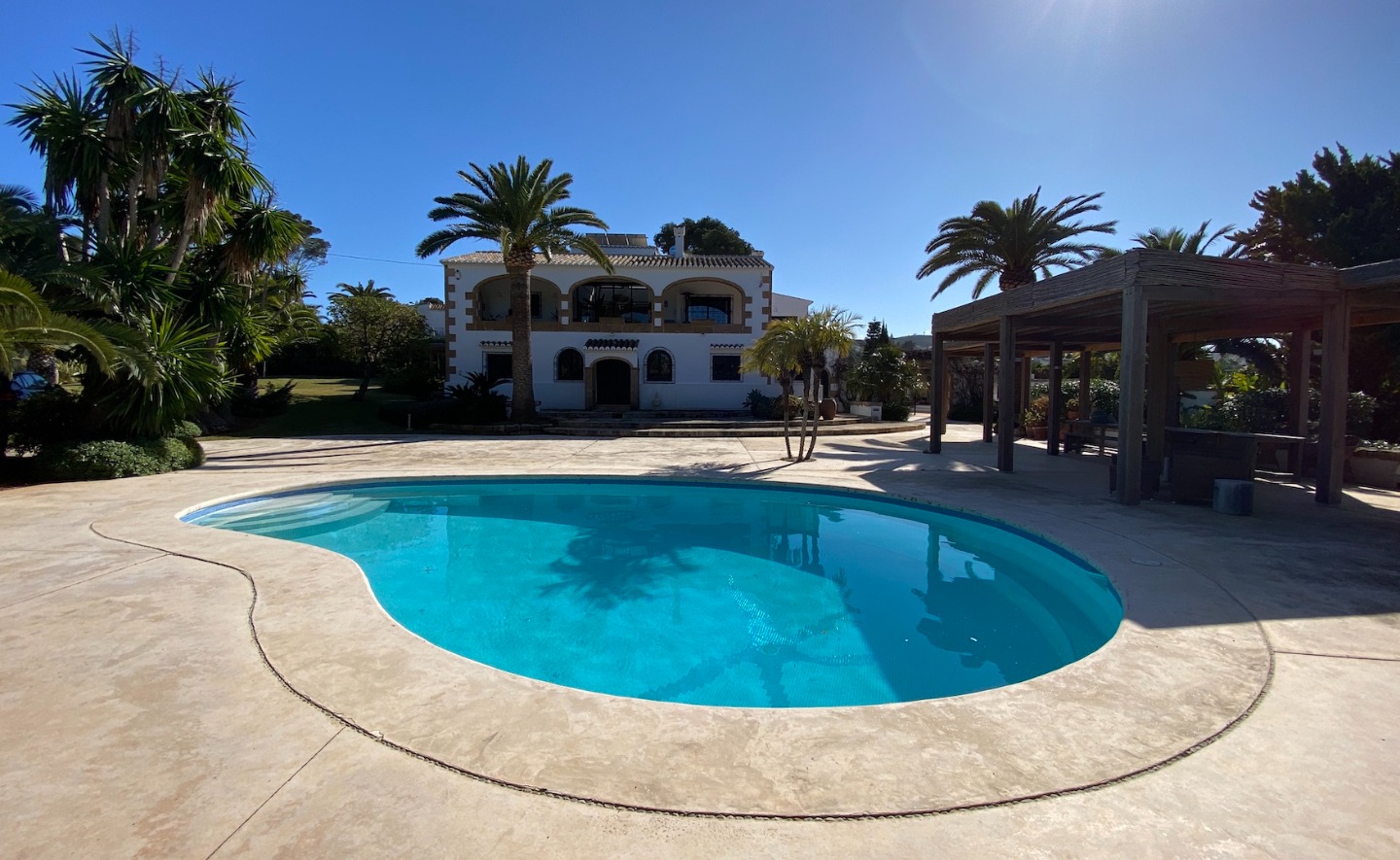 Venta. Villa en Javea